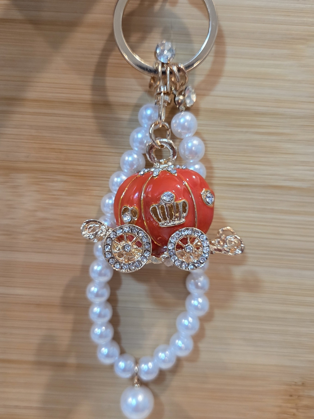 NWT✨ Royal Orange Enamel Cinderella Pumpkin Carriage Gold Keychain✨